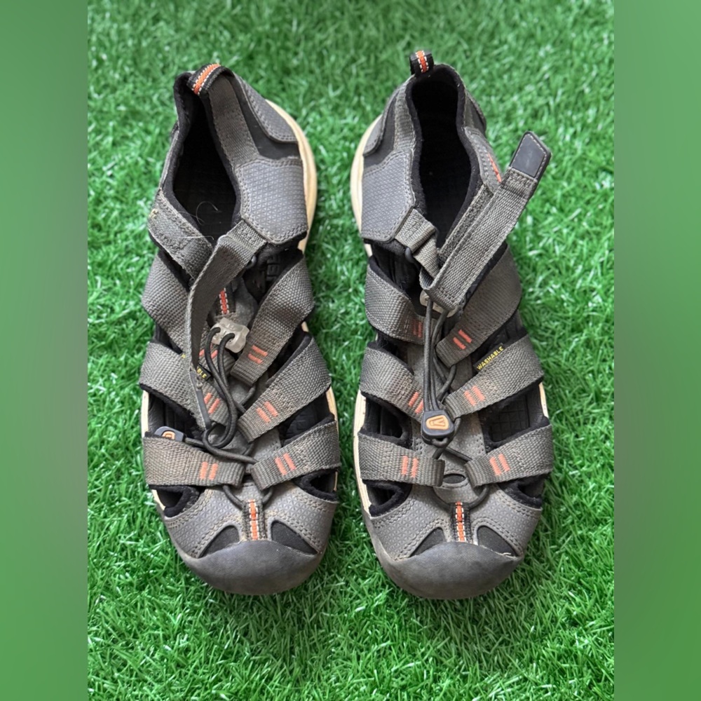 Keen Men’s Outdoor Sandals - Gray Size 6